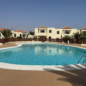 teresita-deluxe-with-pool.hotelsfuerteventura.org/